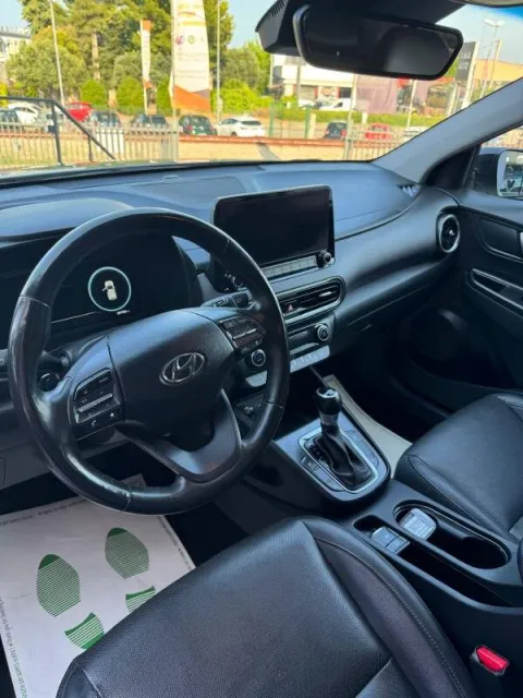 Hyundai Kona 1.6 gdi hev Xclass 2wd 141cv dct - Immagine 8