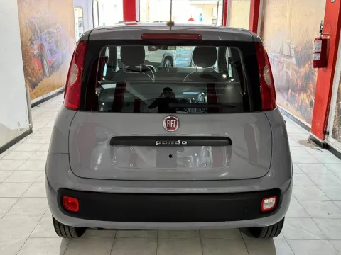 Fiat Panda 1.2 Easy s&s 69cv my19 - Immagine 3