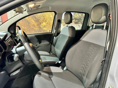 Fiat Panda 1.2 Easy s&s 69cv my19 - Immagine 11