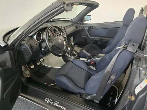 Alfa Romeo Spider 1.8 ts 16v - Immagine 5