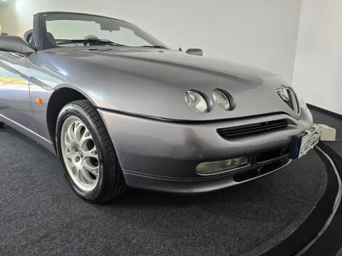 Alfa Romeo Spider 1.8 ts 16v - Immagine 10