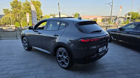Alfa Romeo Tonale 1.5 hybrid Veloce 160cv tct7 - Immagine 4