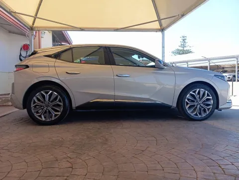 DS DS4 1.5 bluehdi Trocadero 130cv auto - Immagine 9