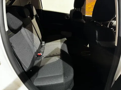Citroen C3 1.5 bluehdi Feel s&s 100cv 6m - Immagine 24
