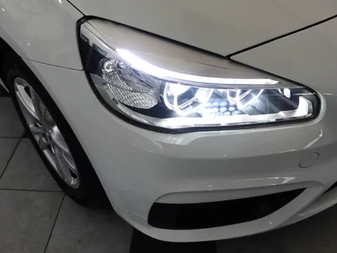 BMW 216d Active Tourer Advantage - Immagine 12