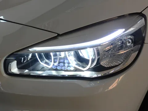 BMW 216d Active Tourer Advantage - Immagine 13