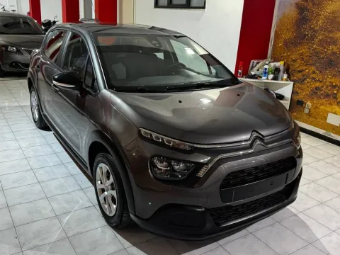 Citroen C3 1.2 puretech Feel Pack s&s 83cv neopatentati - Immagine 3