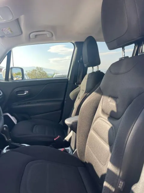 Jeep Renegade 2.0 mjt Limited 4wd 140cv auto - Immagine 8