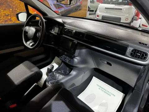 Citroen C3 1.2 puretech Feel Pack s&s 83cv neopatentati - Immagine 17