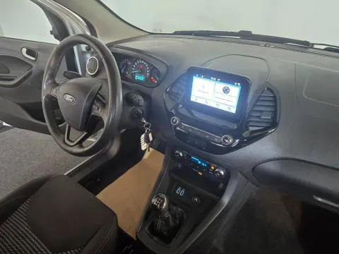 Ford Ka + 1.2 Ultimate 85cv my18 - Immagine 18