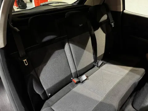 Citroen C3 1.2 puretech Feel Pack s&s 83cv neopatentati - Immagine 19