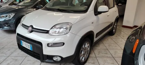 Fiat Panda 1.3 mjt 16v 4x4 75cv E5+ - Immagine 2