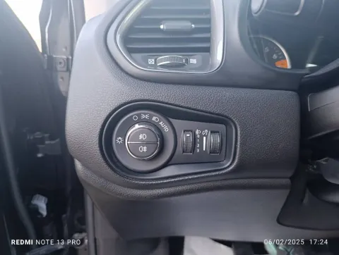 Jeep Renegade 1.0 t3 Limited 2wd - Immagine 25