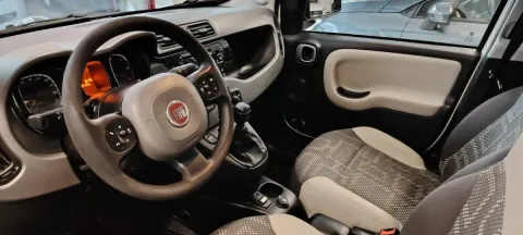 Fiat Panda 1.3 mjt 16v 4x4 75cv E5+ - Immagine 6