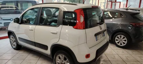Fiat Panda 1.3 mjt 16v 4x4 75cv E5+ - Immagine 7