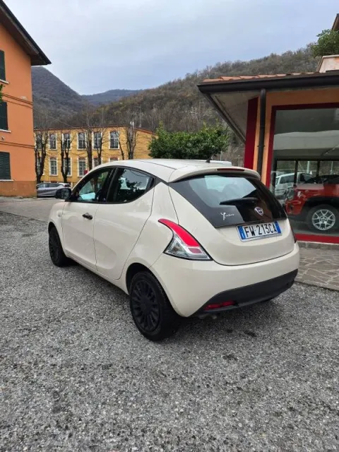 Lancia Ypsilon 1.2 Elefantino Blu ecochic Gpl 69cv my19 - Immagine 5