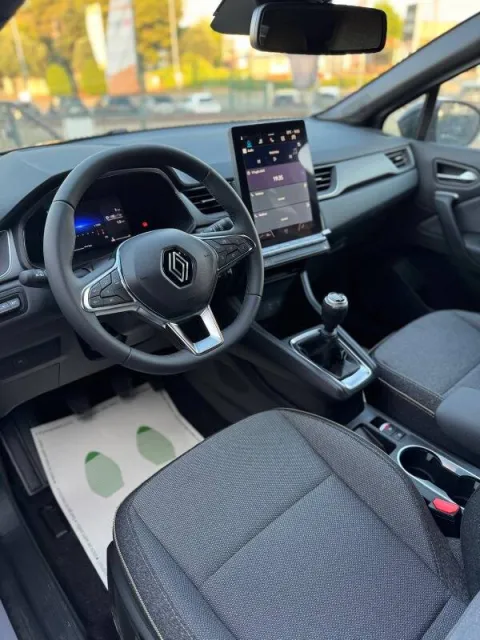 Renault Captur 1.0 eco-g Techno 100cv - Immagine 8