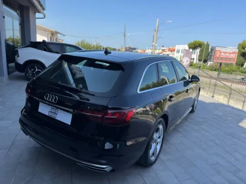 Audi A4 Avant 30 2.0 tdi mhev Business Advanced 136cv s-tronic - Immagine 6