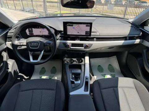 Audi A4 Avant 30 2.0 tdi mhev Business Advanced 136cv s-tronic - Immagine 7