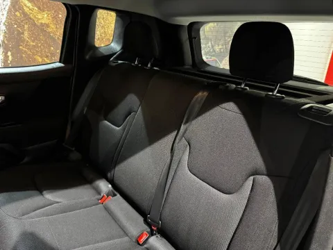 Jeep Renegade 1.6 mjt Longitude 2wd 120cv - Immagine 19