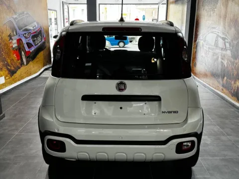 Fiat Panda 1.0 firefly hybrid Cross s&s 70cv 5p.ti - Immagine 5