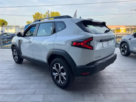 Dacia Duster 1.0 Expression Eco-g 100cv - Immagine 4