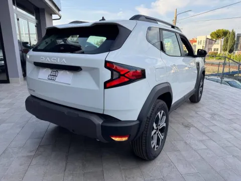 Dacia Duster 1.0 Expression Eco-g 100cv - Immagine 6