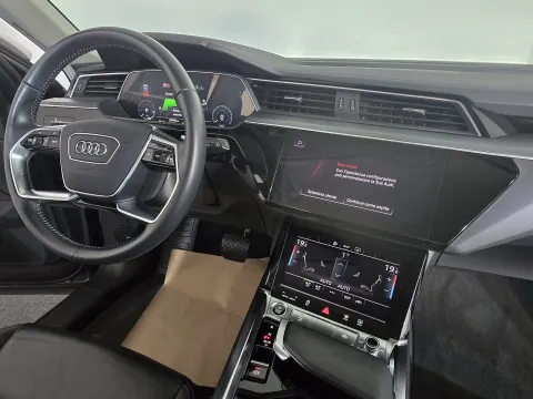 Audi e-tron 55 S line Edition quattro cvt - Immagine 10