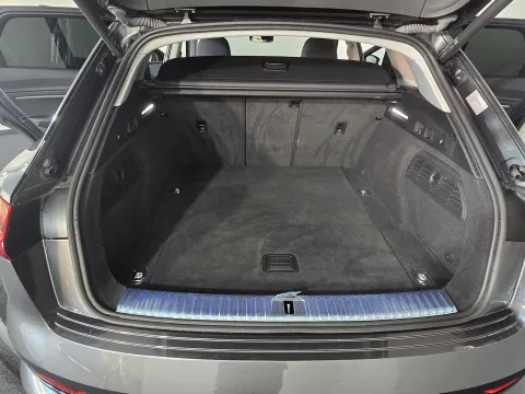 Audi e-tron 55 S line Edition quattro cvt - Immagine 13