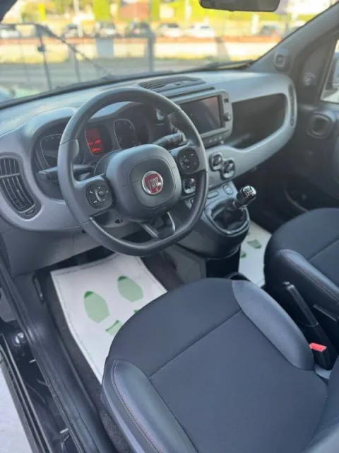 Fiat Panda 1.0 firefly hybrid Sport s&s 70cv 5p.ti - Immagine 8