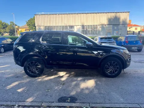 Land Rover Discovery Sport 2.0 td4 Pure Business edition Premium awd 180cv auto my18 - Immagine 16