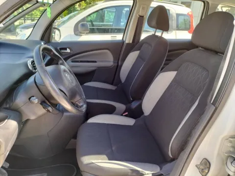 Citroen C3 Picasso 1.4 vti Seduction FL - Immagine 5