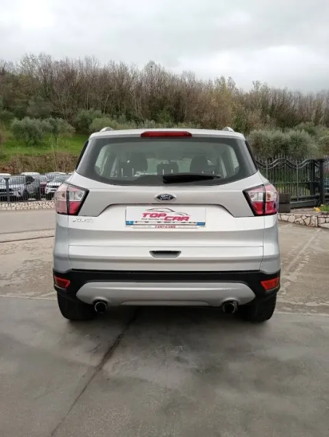 Ford Kuga 2.0 tdci Stealth s&s 2wd 120cv powershift - Immagine 5