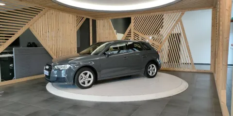 Audi A3 Sportback 30 1.6 tdi Business 116cv s-tronic my19 - Immagine 13