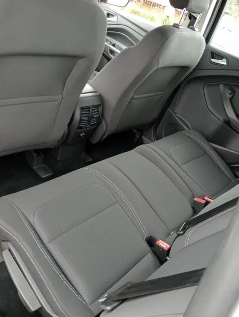 Ford Kuga 2.0 tdci Stealth s&s 2wd 120cv powershift - Immagine 14