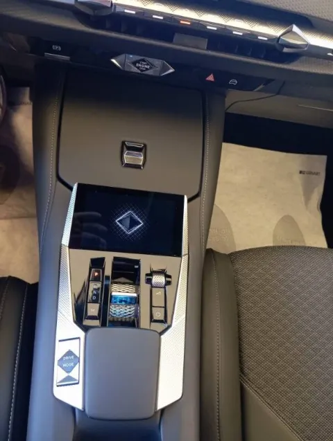 DS DS4 1.5 bluehdi Trocadero 130cv auto - Immagine 25