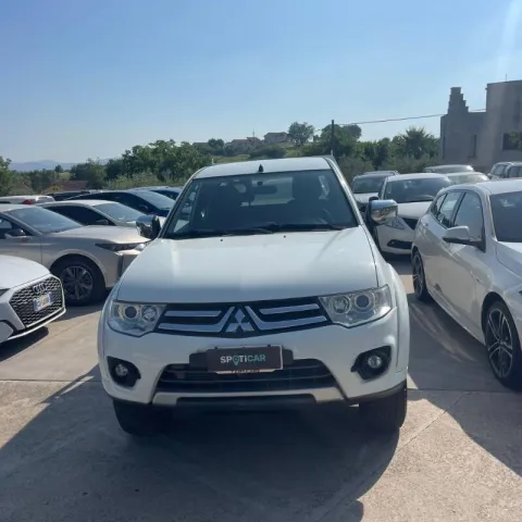 Mitsubishi L200 d.cab 2.5 di-d Intense Plus 178cv N1 E5 - Immagine 2