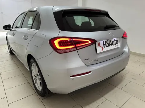 Mercedes A 180 d Business Extra auto - Immagine 6