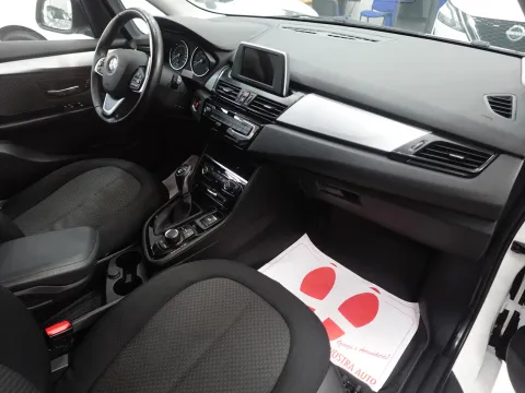 BMW 216d Active Tourer Advantage - Immagine 25