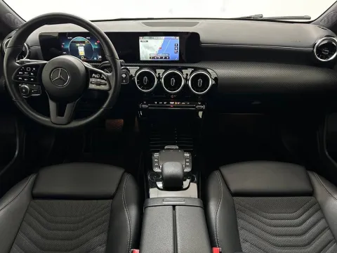Mercedes A 180 d Business Extra auto - Immagine 12