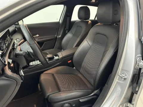 Mercedes A 180 d Business Extra auto - Immagine 22