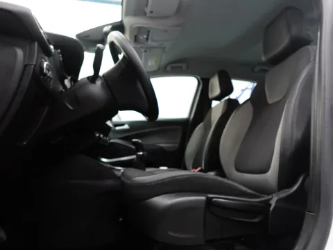 Opel Crossland X 1.2 Innovation 83cv my18.5 - Immagine 23