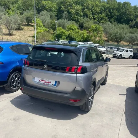 Peugeot 5008 1.5 bluehdi Allure s&s 130cv 7p.ti eat8 - Immagine 6