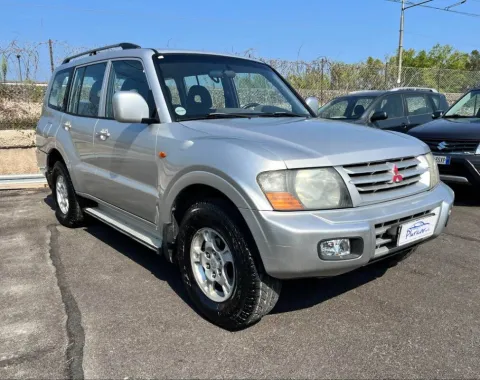 Mitsubishi Pajero 5p 3.2 tdi 16v di-d GLS-2 auto - Immagine 7