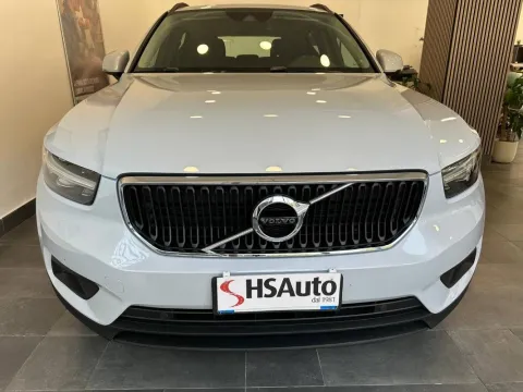 Volvo XC40 2.0 d3 awd geartronic my20 - Immagine 2