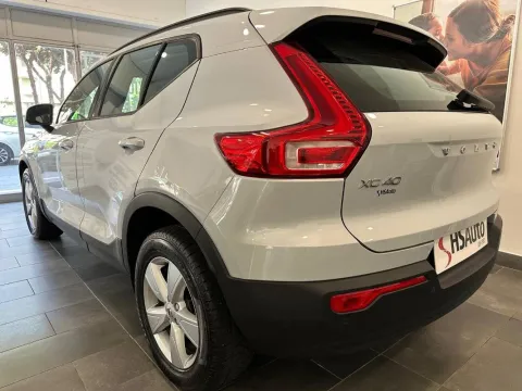 Volvo XC40 2.0 d3 awd geartronic my20 - Immagine 4
