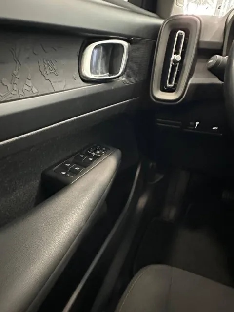 Volvo XC40 2.0 d3 awd geartronic my20 - Immagine 20
