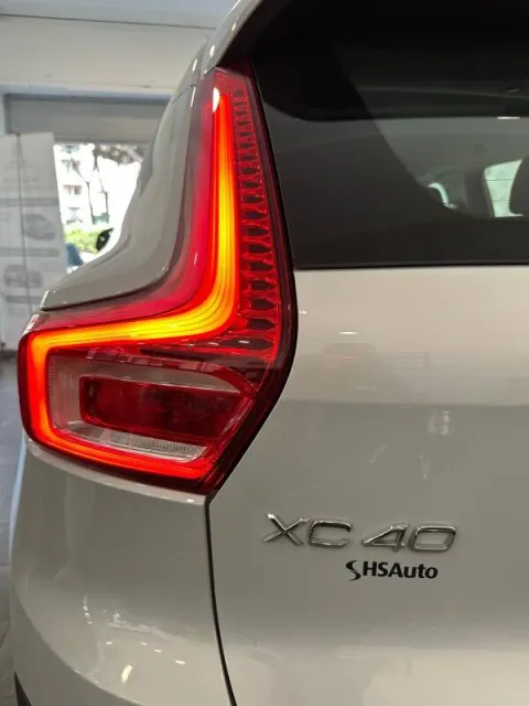 Volvo XC40 2.0 d3 awd geartronic my20 - Immagine 25