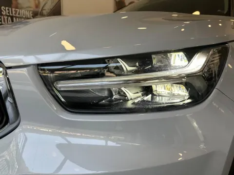 Volvo XC40 2.0 d3 awd geartronic my20 - Immagine 28