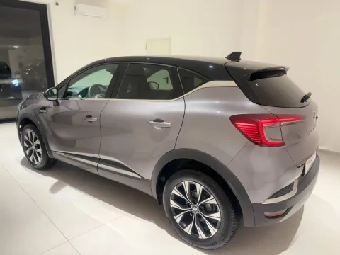 Renault Captur 1.0 tce Techno 90cv - Immagine 6